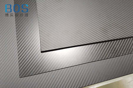 碳纤维层合板