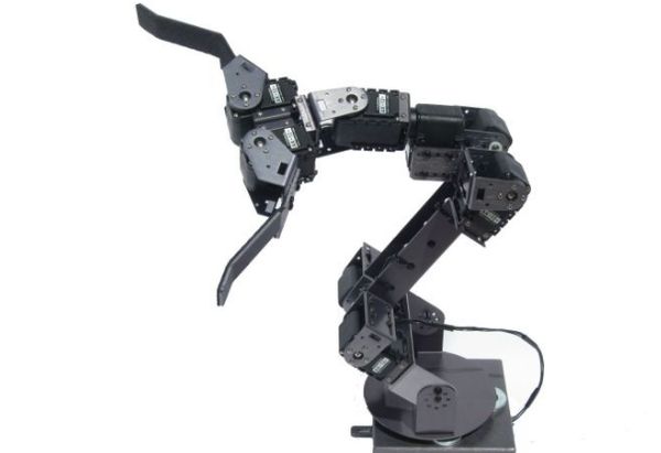 碳纤维机械臂为何越来越多应用到工业中？