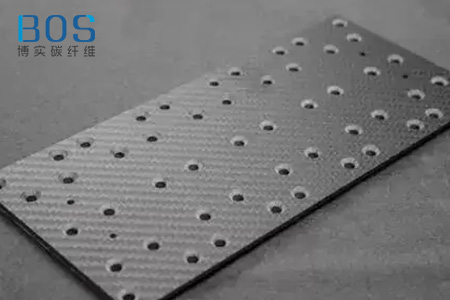 碳纤维制孔缺陷形成的原因有哪些？