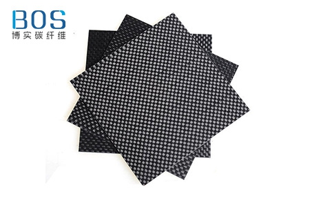 碳纤维板的热压成型工艺分析