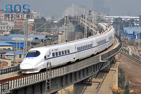 碳纤维材料在高铁中优势表现在哪些方面？