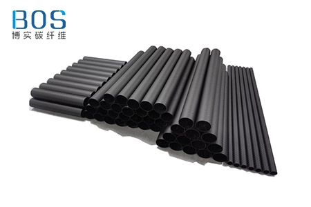 铺层角度对碳纤维管屈曲特性影响的研究分析