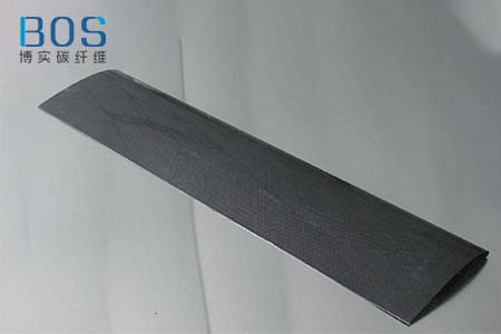 碳纤维无人机机翼该如何优化铺层设计？